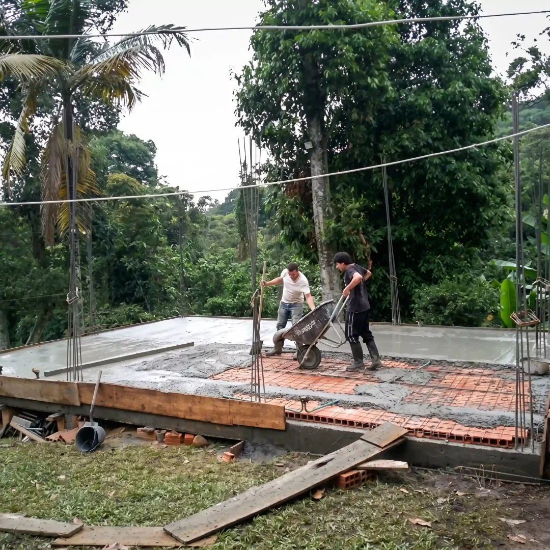 Piscinas y Obras PCYR Medellin, Antioquia, construccion de obra de edificación en Colombia